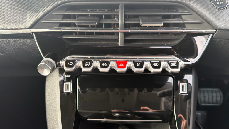 Peugeot 208 100kW Allure Premium 50kWh 5dr Auto Electric Hatchback